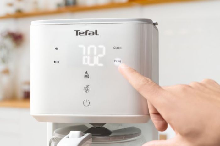 Кавоварка Tefal крапельна Sense 1.25л, мелена, LED-дисплей, сенсор.керування, білий
