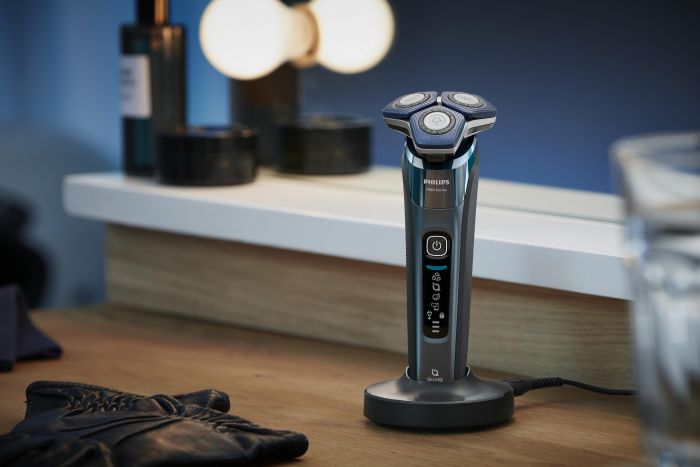 Бритва електр. Philips роторна Series 7000, 9Вт,  бритв.головок-3, Li-Ion, сух.+волог., тример, чохол, Bt., сіро-синій