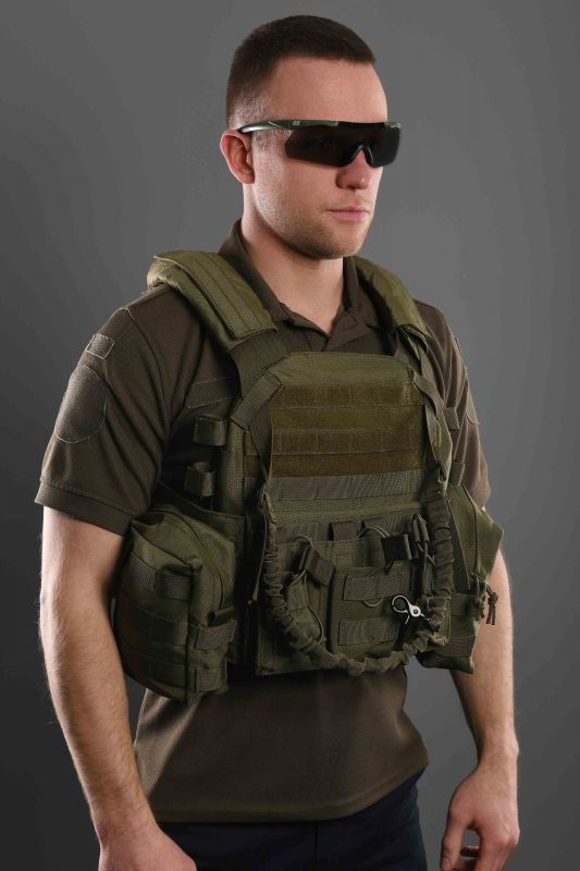 Плитоноска 2Е, Тип 1, з кишенями для бічного захисту і підсумками, Молле, зелена Плитоноска 2Е, Тип 1, з кишенями для бічного захисту і підсумками, Молле, зелена