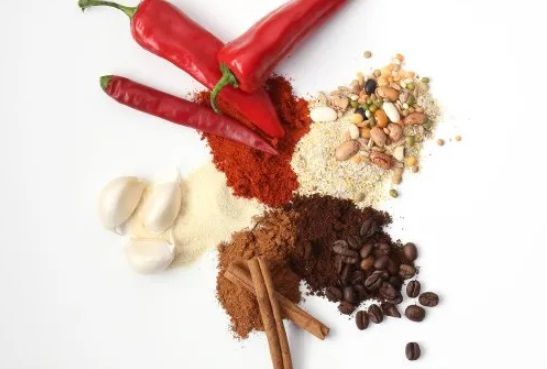 Кавомолка Gorenje роторна 150Вт, об'єм зерен-60г, 3 ступеня помолу, пластик/метал, білий Кавомолка Gorenje роторна 150Вт, об'єм зерен-60г, 3 ступеня помолу, пластик/метал, білий