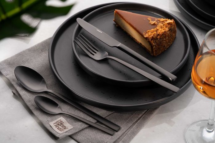 Набір столових приборів ARDESTO Black Mars Favola, 4 прибори, нержавіюча сталь, чорний