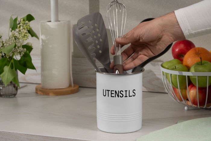 Підставка для кухонного приладдя Ardesto Midori 12х15.5см, метал, білий Підставка для кухонного приладдя Ardesto Midori 12х15.5см, метал, білий