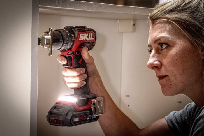 Шурупокрут-дриль ударний акумуляторний SKIL 3075 CA Compact 20В 60Нм 500·180об/хв 0.9кг без АКБ та ЗП