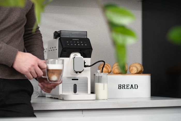 Кавомашина ARDESTO, 2л, зерно, автомат.капуч, дисплей, авторецептів -9, біло-чорний