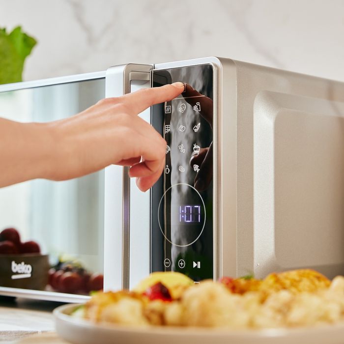 Мікрохвильова піч Beko, 20л, мех.керув., 700Вт, сірий