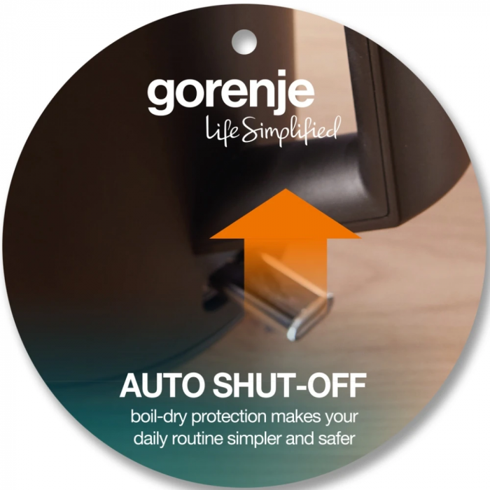 Електрочайник Gorenje 1.7л, Strix контроль, чорний матовий