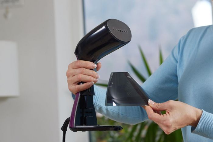 Відпарювач Gorenje, 2100Вт, 220мл, 35 гр., чорний