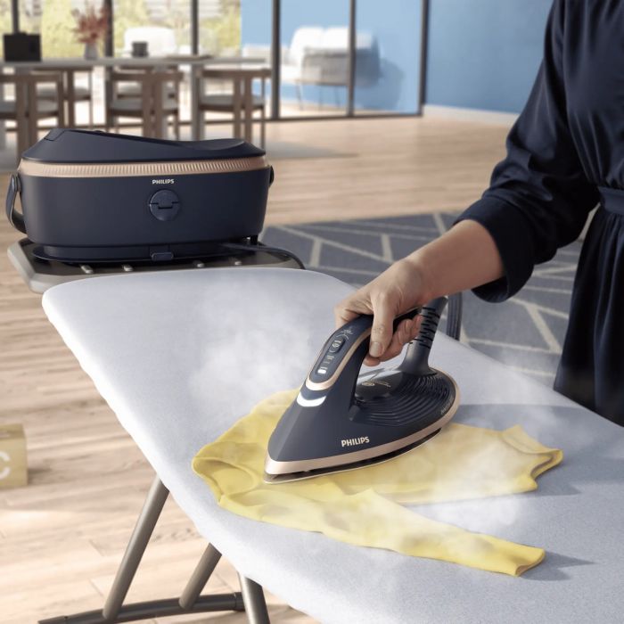 Парогенератор Philips PerfectCare 8000, 3120Вт, 1400мл, паровий удар -800гр, верт. відпарювання, нерж. сталь, чорний