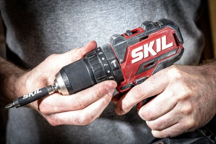 Шурупокрут-дриль ударний акумуляторний SKIL 3075 CA Compact 20В 60Нм 500·180об/хв 0.9кг без АКБ та ЗП