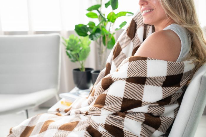 Плед Ardesto Flannel, 160х200см, 100% поліестер, клітинка, бежевий