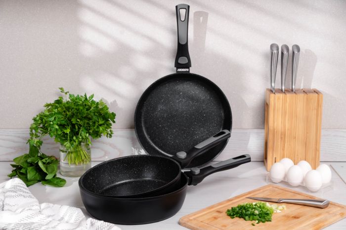 Сковорода глибока зі знімною ручкою ARDESTO Gemini Bari, 28см, алюміній, чорний