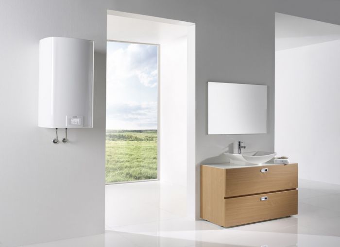 Водонагрівач електр. Gorenje слім OGB, 80л, 2кВт, сухий тен, електр. кер-ння, B, білий