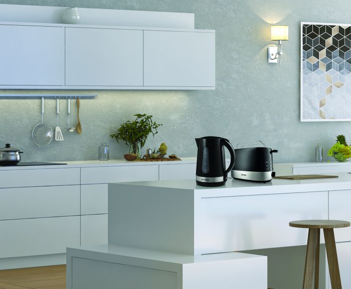 Електрочайник Gorenje, 1,7л, пластик, чорний