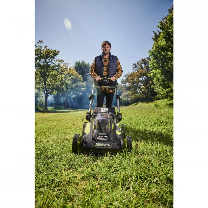 Газонокосарка акумуляторна Ryobi Max Power RY36LMX51A-160 36В акб 1х6А·год 51см 70л 20-70мм самохідна 24.7кг