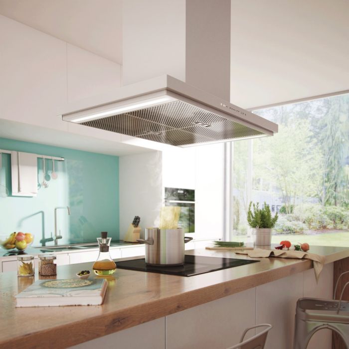 Витяжка Gorenje похила, 60см, 608м.куб/год, чорний