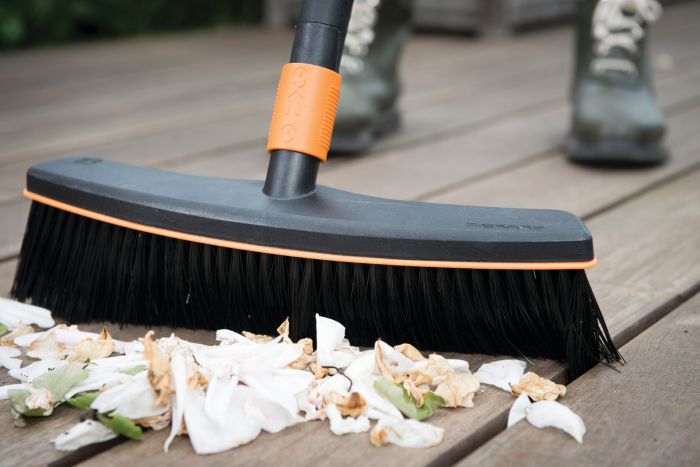 Щітка-насадка Fiskars QuikFit для тераси, 38см, 370г