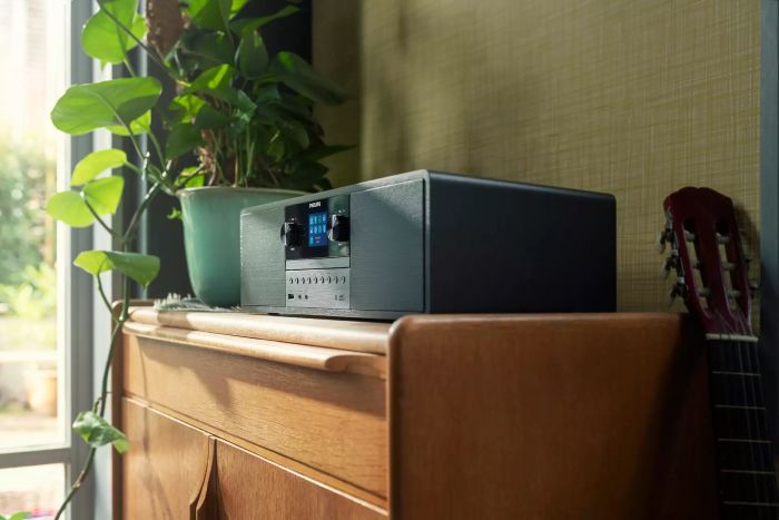 Мікросистема Philips TAM6805 2.0, 50Вт, Spotify, LCD 2.4", FM/DAB+, MP3-CD, USB, Wireless