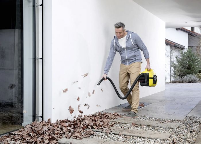 Пилосос професійний Karcher WD 1 Compact Battery, 18В, контейнер 7л, 3.14кг, без АКБ та ЗП