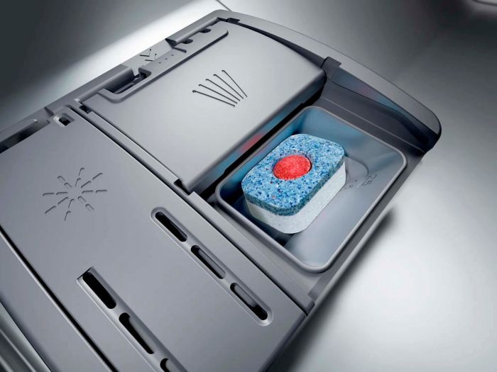 Посудомийна машина Bosch вбудована, 13компл., D, 60см, дисплей, 3й кошик, білий