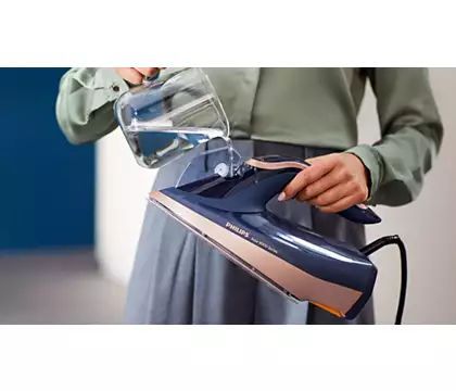 Праска Philips Azur 8000 Series, 3000Вт, 350мл, паровий удар -260гр, постійна пара - 85гр, нерж. сталь, темно синій Праска Philips Azur 8000 Series, 3000Вт, 350мл, паровий удар -260гр, постійна пара - 85гр, нерж. сталь, темно синій