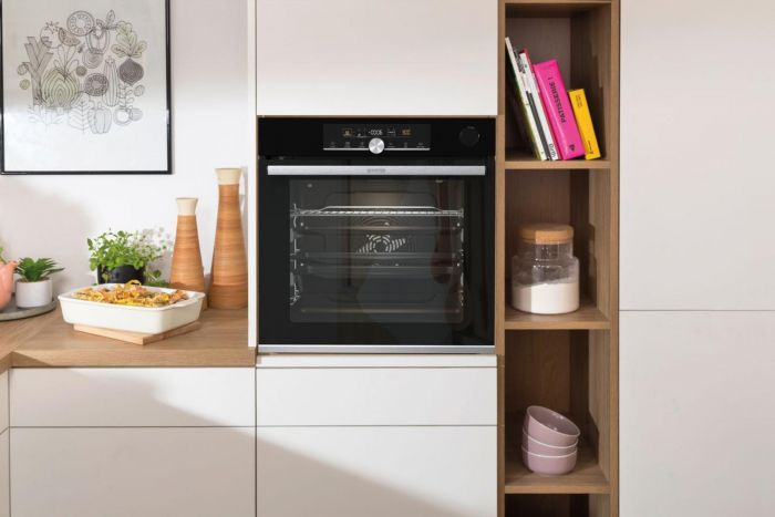 Духова шафа Gorenje електрична, 77л, A+, пара, дисплей, піроліз, готування на різних рівнях, чорний