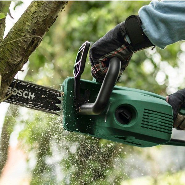 Пила ланцюгова мережева Bosch UniversalChain 35 35см 1800Вт ланцюг Oregon 4.2кг
