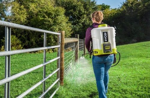 Обприскувач акумуляторний Ryobi Max Power RY36BPSA-0 15л 36В 0.6-2.5л/хв комплект насадок 5.8кг без АКБ та ЗП
