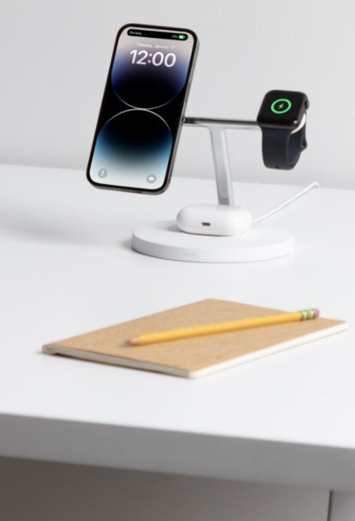 Зарядний пристрій бездротовий Belkin 3в1 MagSafe iPhone/Watch/AirPods Fast charger Pad, білий