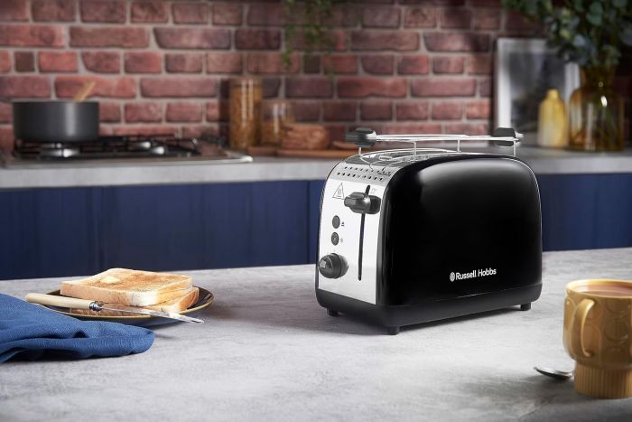 Тостер Russell Hobbs Colours Plus 1600Вт, підігрів, розморожування, метал., чорний