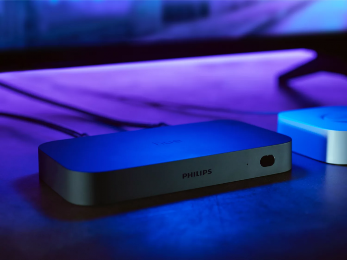 Блок синхронізації освітлення Philips Hue Play HDMI Sync Box, ZigBee, динамічна підсвітка для ТВ