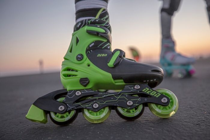 Роликові ковзани Neon Inline, розмір 30-33, зелений