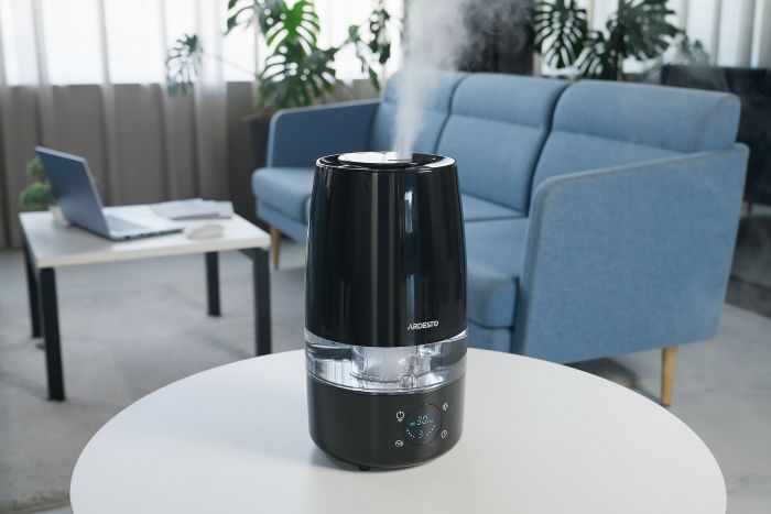 Зволожувач повітря ARDESTO ультразвуковий, 30м2, 4л, 280мл/г, електр. кер-ння, пульт ДК, верх. залив води, дисплей, чорний