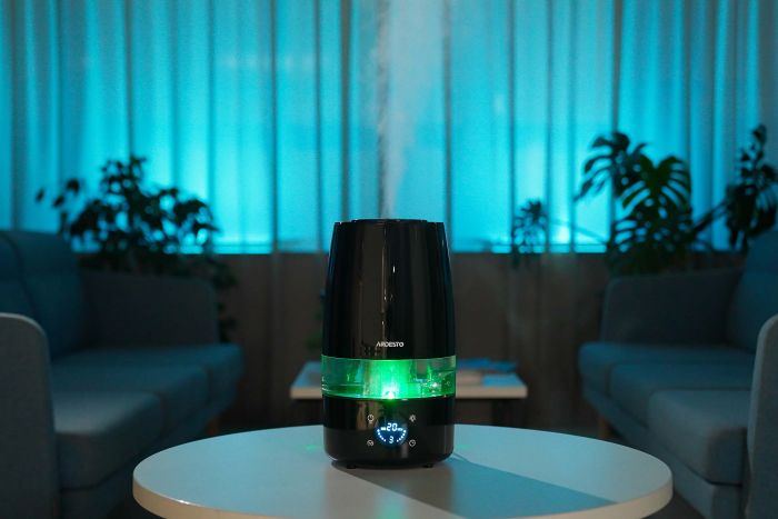 Зволожувач повітря ARDESTO ультразвуковий, 30м2, 4л, 280мл/г, електр. кер-ння, пульт ДК, верх. залив води, дисплей, чорний