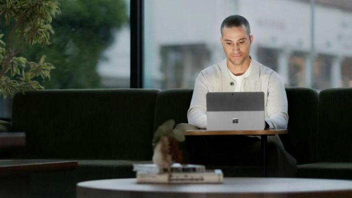 Планшет Microsoft Surface Pro 10 13” PS Touch, Intel U7-165H, 64GB, F1TB, UMA, W11P, платиновий
