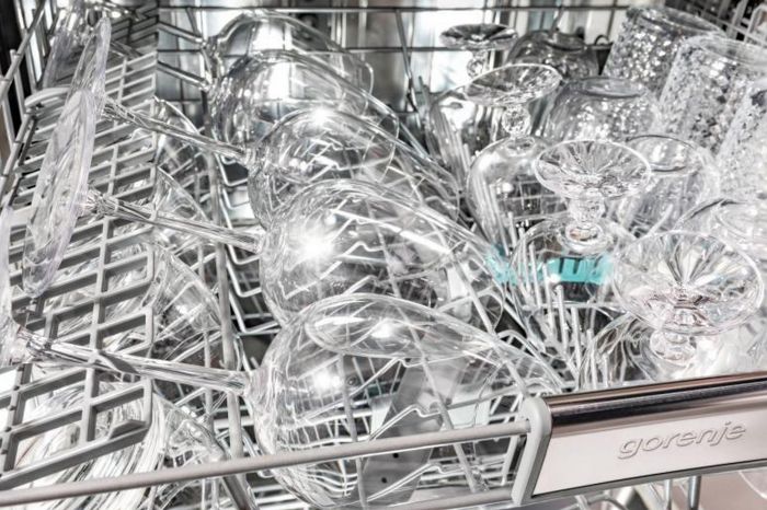Посудомийна машина Gorenje, 16компл., A+++, 60см, дисплей, 3 кошика, AquaStop, сірий Посудомийна машина Gorenje, 16компл., A+++, 60см, дисплей, 3 кошика, AquaStop, сірий