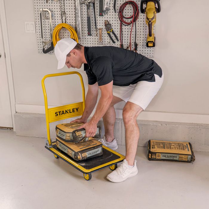 Візок вантажний Stanley платформний, антиковзна поверхня, платформа 73,5x47см, до 150кг, 7.7кг