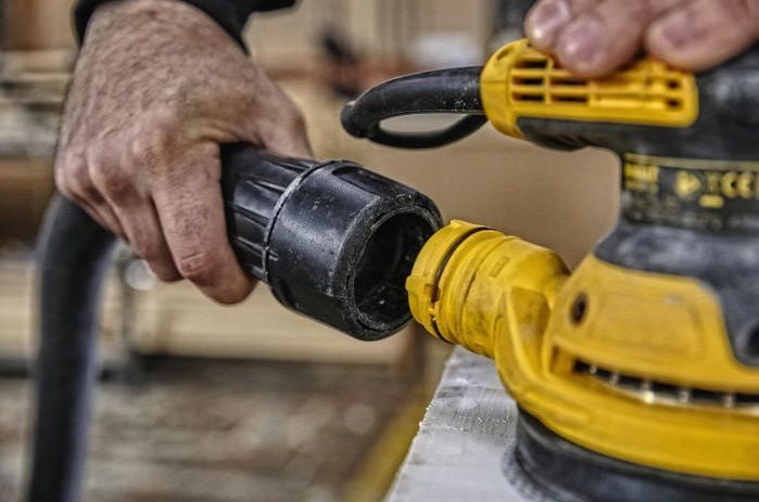 Шліфмашина ексцентрикова DeWalt 280Вт 8000-12000об/хв 125мм амплітуда 2.6мм 1.28кг