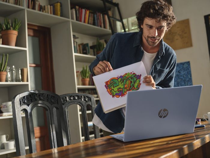 Ноутбук HP OmniBook 5 16-af1011ua 16" WUXGA IPS AG, Intel U7-255U, 24GB, F1024GB, UMA, DOS, блакитний Ноутбук HP OmniBook 5 16-af1011ua 16" WUXGA IPS AG, Intel U7-255U, 24GB, F1024GB, UMA, DOS, блакитний