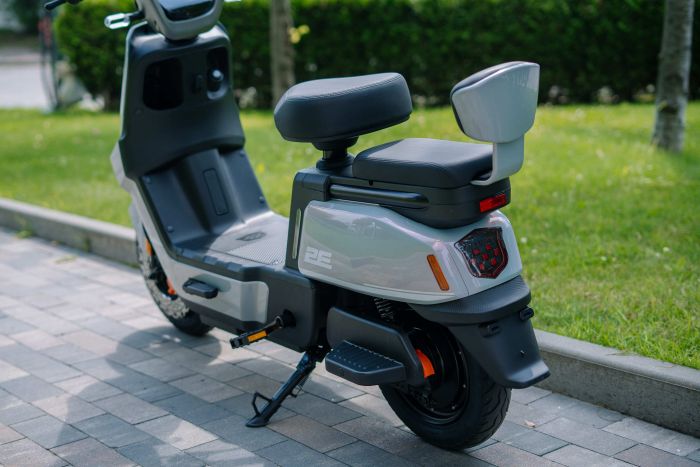 Електроскутер 2E FY70, сірий