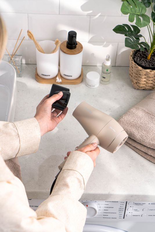 Фен ARDESTO Pearl Cream HD-Y700PERL, 1800-2000Вт, 2 швидкості, 3 темп.режими, бежевий