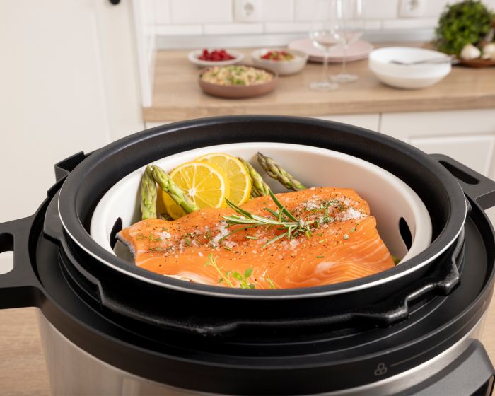 Мультиварка-скороварка Gorenje, 1000Вт, чаша-6л, електронне керув., 8 програм, метал/пластик, чорний-нерж