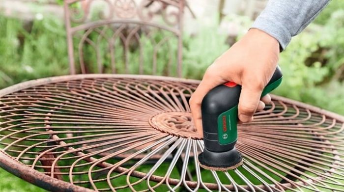 Щітка універсальна Bosch UniversalBrush 3.6В 1.5А·год насадки