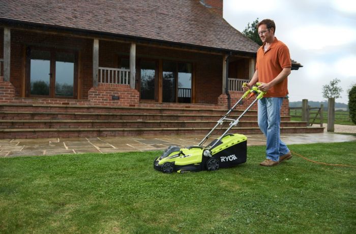 Газонокосарка мережева Ryobi RLM15E36H 1500Вт 36см 45л 20-70мм 11.5кг