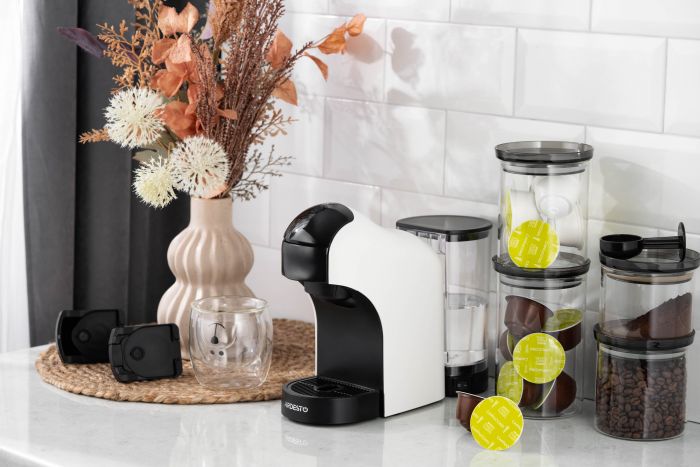 Кавоварка ARDESTO  3в1, 0.9л, капсули Nespresso, Nescafe Dolce Gusto, мелена кава, сенсорне керування, білий