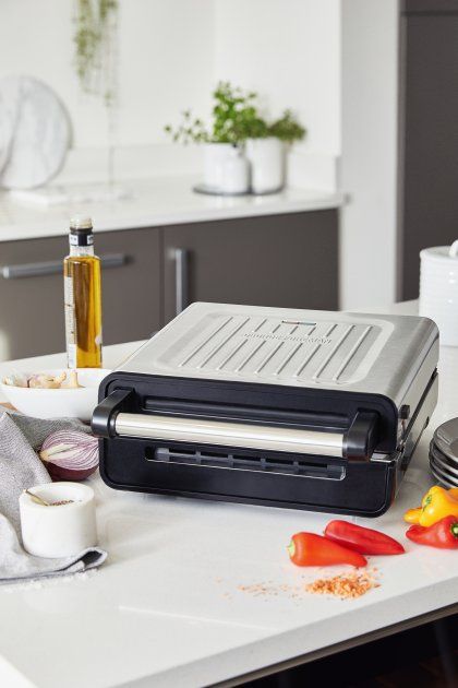 Гриль George Foreman прижимний Smokeless Grill 1575Вт, темп. режимів-1, з`ємні пластини, пластик, чорний