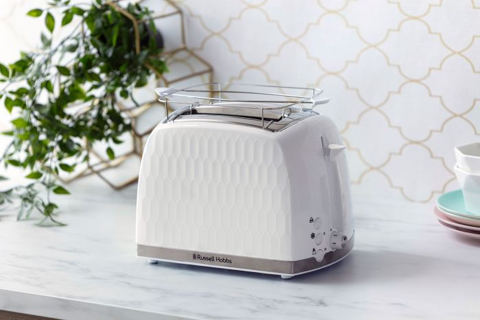 Тостер Russell Hobbs Honeycomb 850Вт, широкі слоти, пластик, білий