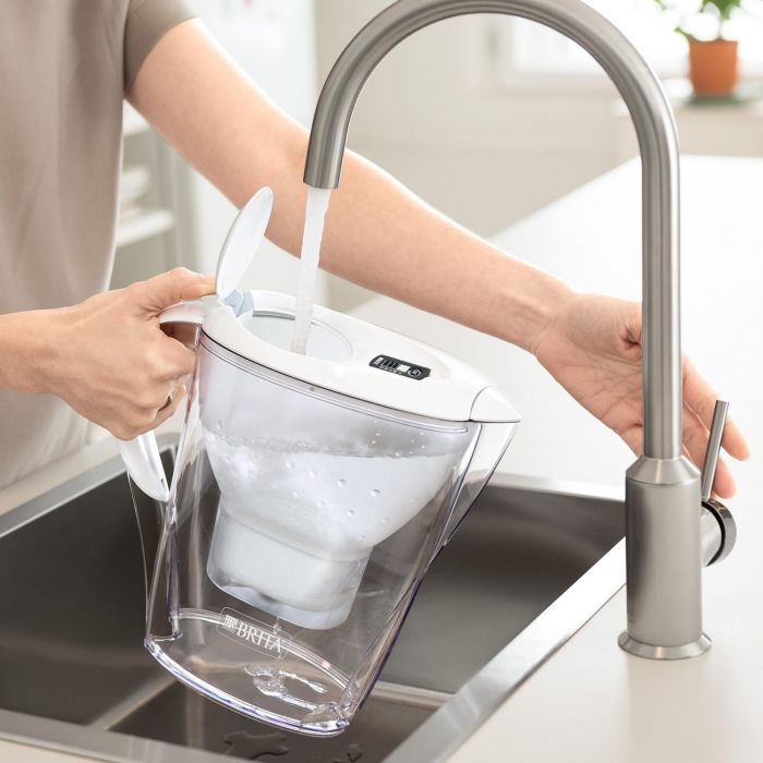 Фільтр-глечик Brita Marella Memo 2.4л (1.4л очищеної води) з фільтр-картриджем 3шт, білий